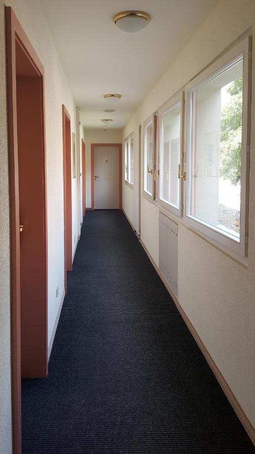 Hotel Les Berges Chippis Kültér fotó