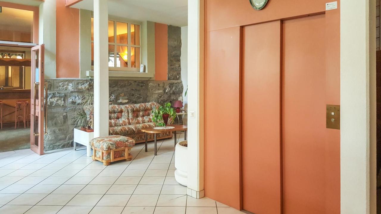 Hotel Les Berges Chippis Kültér fotó
