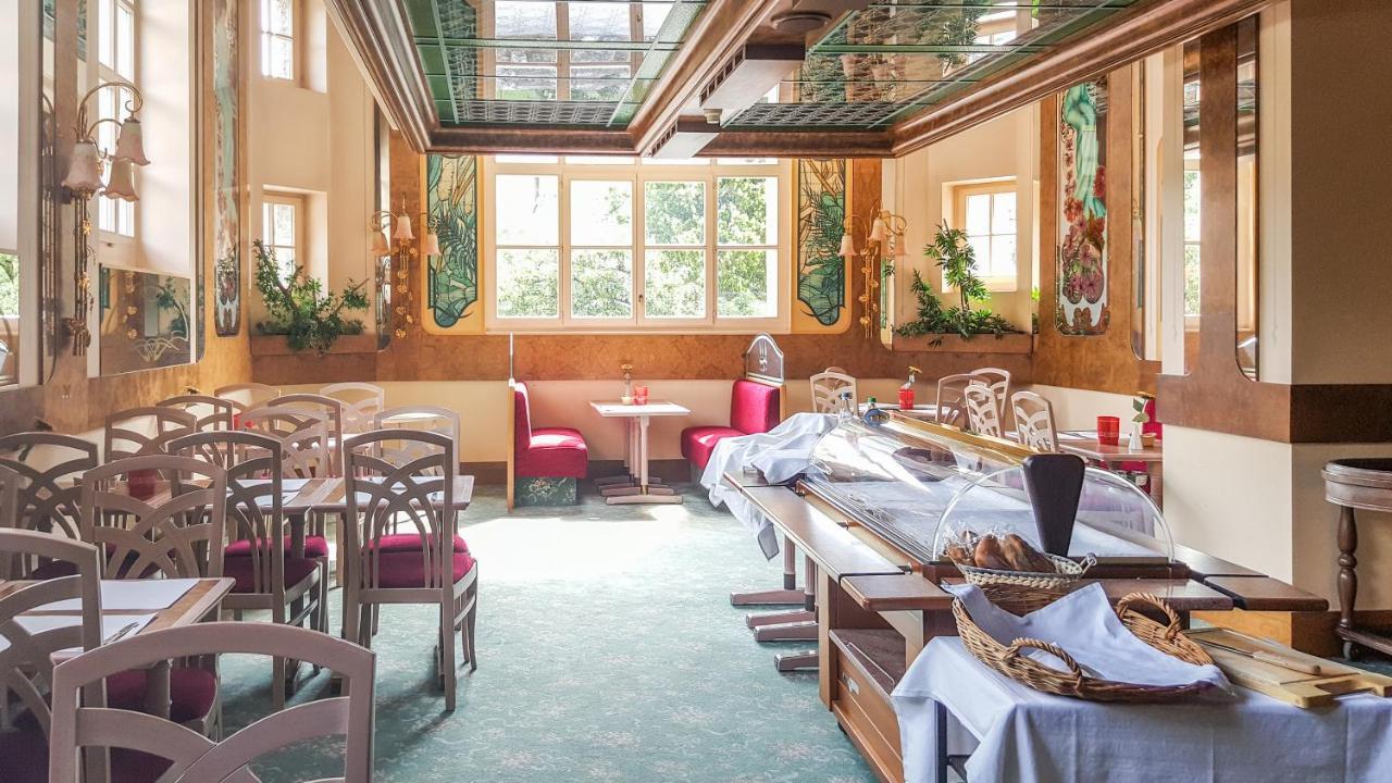 Hotel Les Berges Chippis Kültér fotó